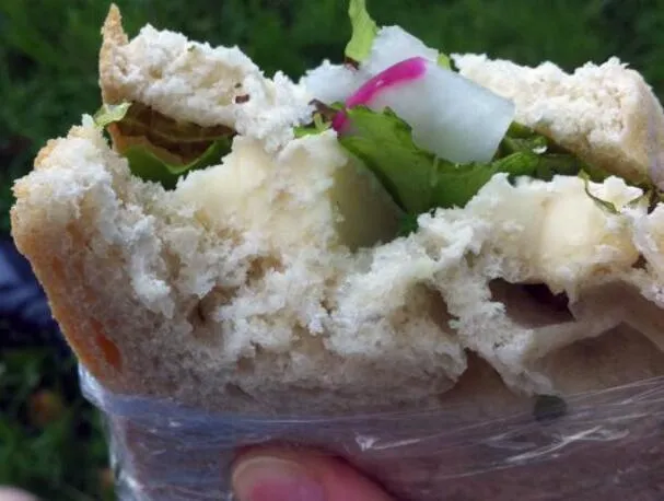 Ört-, brie- och rädismacka
