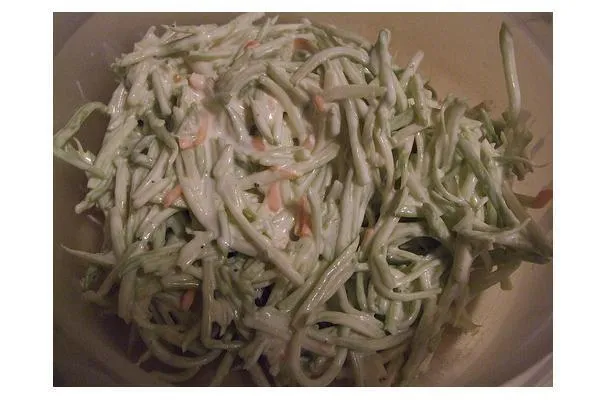 Olja, citron, vinäger och vitlöksdressing