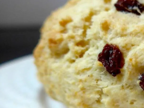 Perfekta russinscones