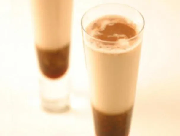 Royal Ambassador med Xocai nyttig, mörk, flytande choklad