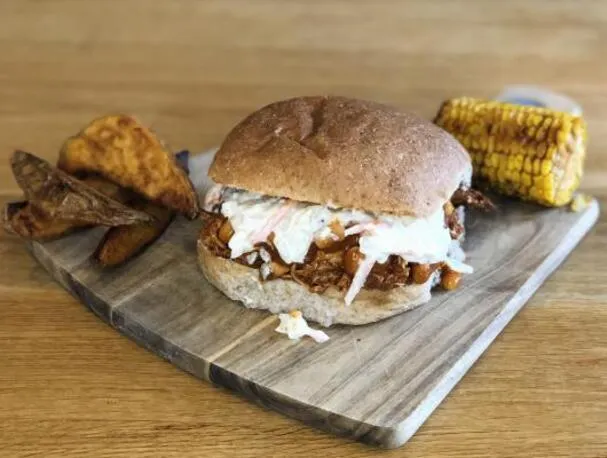 Det bästa receptet på långsamt tillagad pulled chicken