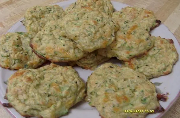 Zucchini-kakor i ugn